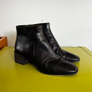 Coclico block heel booties black leather size 7